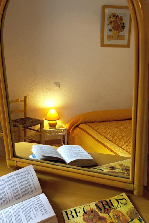 Moulin De Cornevis Bed And Breakfast プリヴァ 部屋 写真